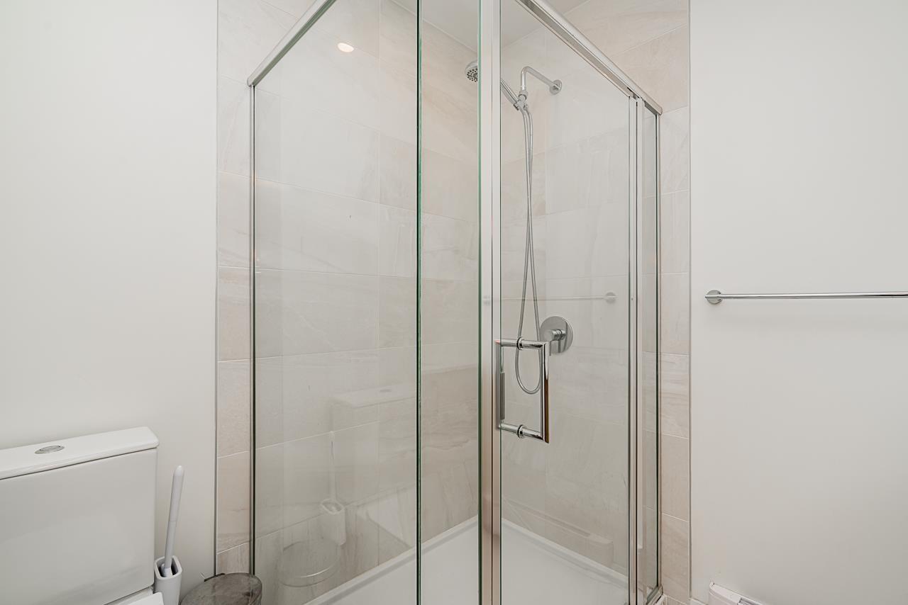 Photo 19 of 47 15235 Sitka Drive, Surrey BC