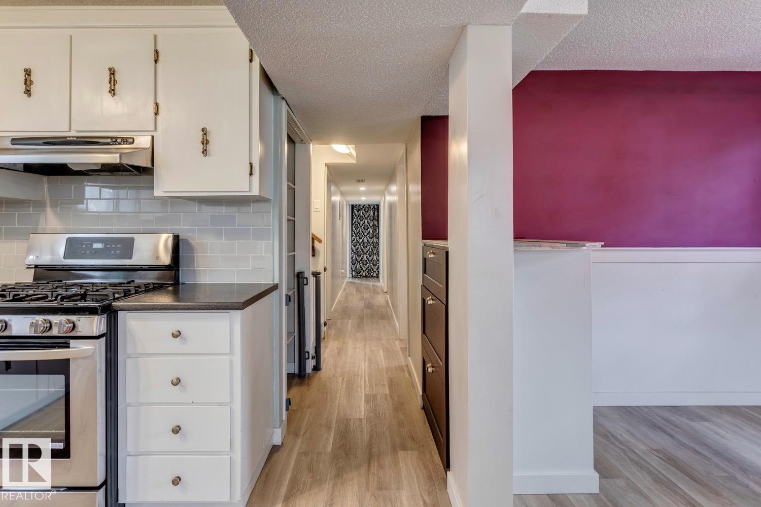 Photo 27 of 11348 87 St Nw, Edmonton AB