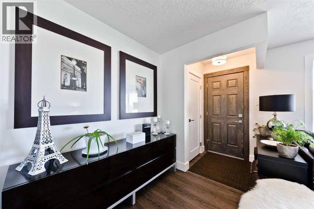 Single Family House Bungalow for Sale in   Avenue SW Kingsland Calgary 