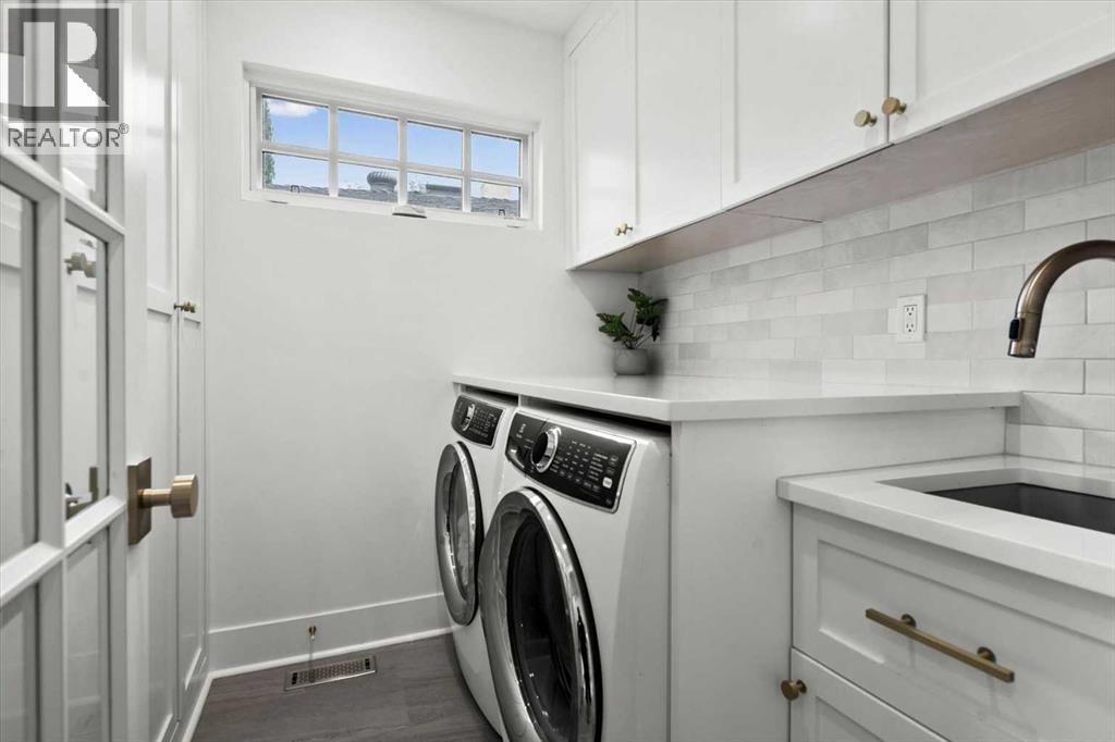Single Family House for Sale in  Alfege Street SW Upper Mount Royal Calgary 