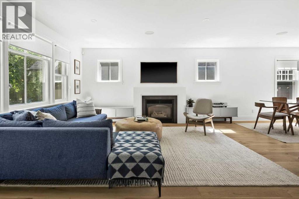 Single Family House for Sale in  Alfege Street SW Upper Mount Royal Calgary 