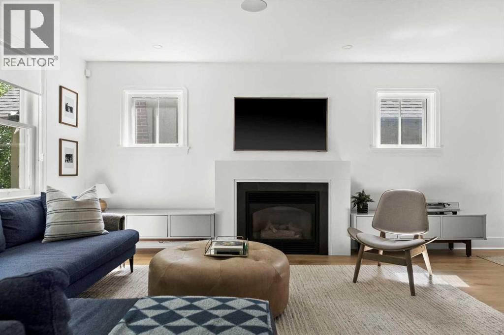 Single Family House for Sale in  Alfege Street SW Upper Mount Royal Calgary 