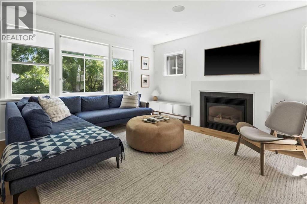 Single Family House for Sale in  Alfege Street SW Upper Mount Royal Calgary 