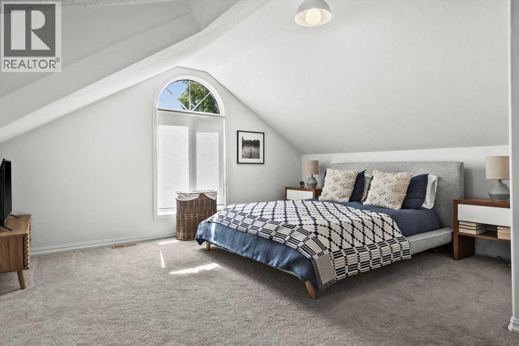 Single Family House for Sale in  Alfege Street SW Upper Mount Royal Calgary 