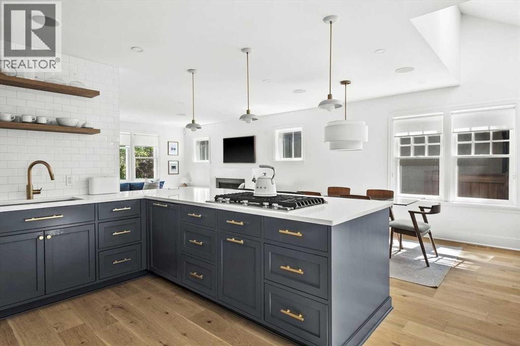 Single Family House for Sale in  Alfege Street SW Upper Mount Royal Calgary 