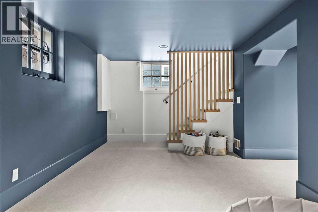 Single Family House for Sale in  Alfege Street SW Upper Mount Royal Calgary 