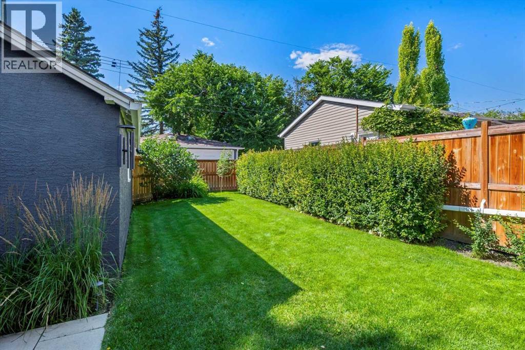 Single Family House for Sale in  Alfege Street SW Upper Mount Royal Calgary 