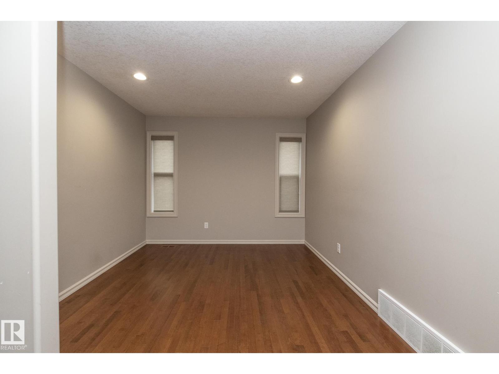 Photo 28 of 7117 South Terwillegar Dr Nw, Edmonton AB
