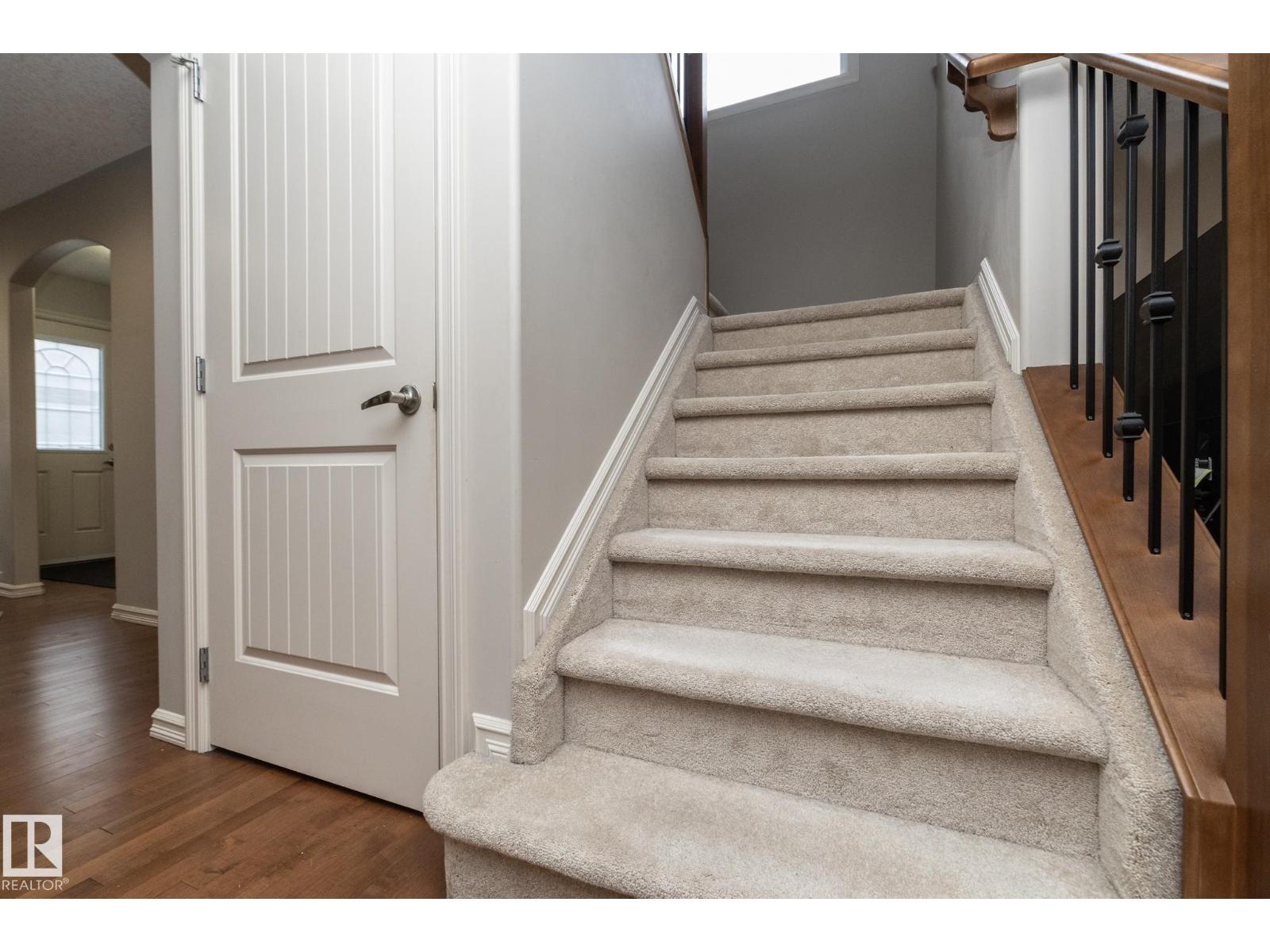 Photo 31 of 7117 South Terwillegar Dr Nw, Edmonton AB