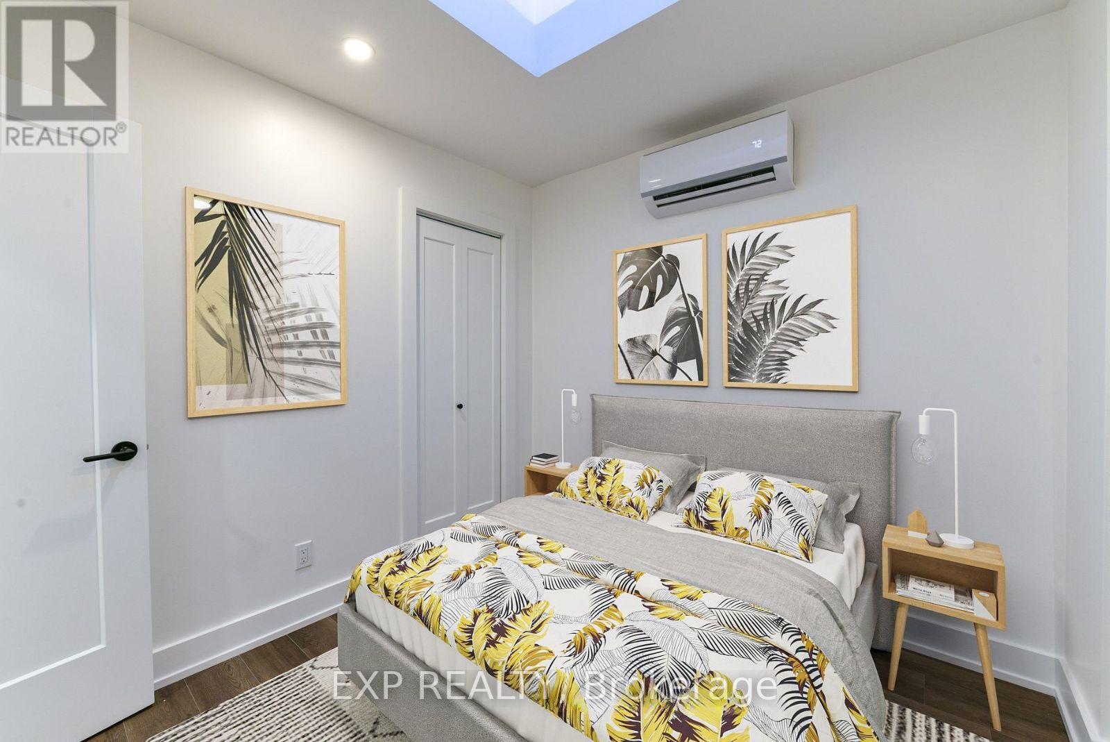 Photo 3 of 3 1250 Davenport Avenue, Toronto ON
