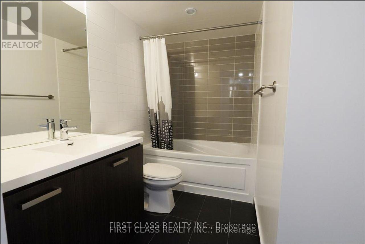 Photo 9 of 712 125 Redpath Avenue, Toronto ON