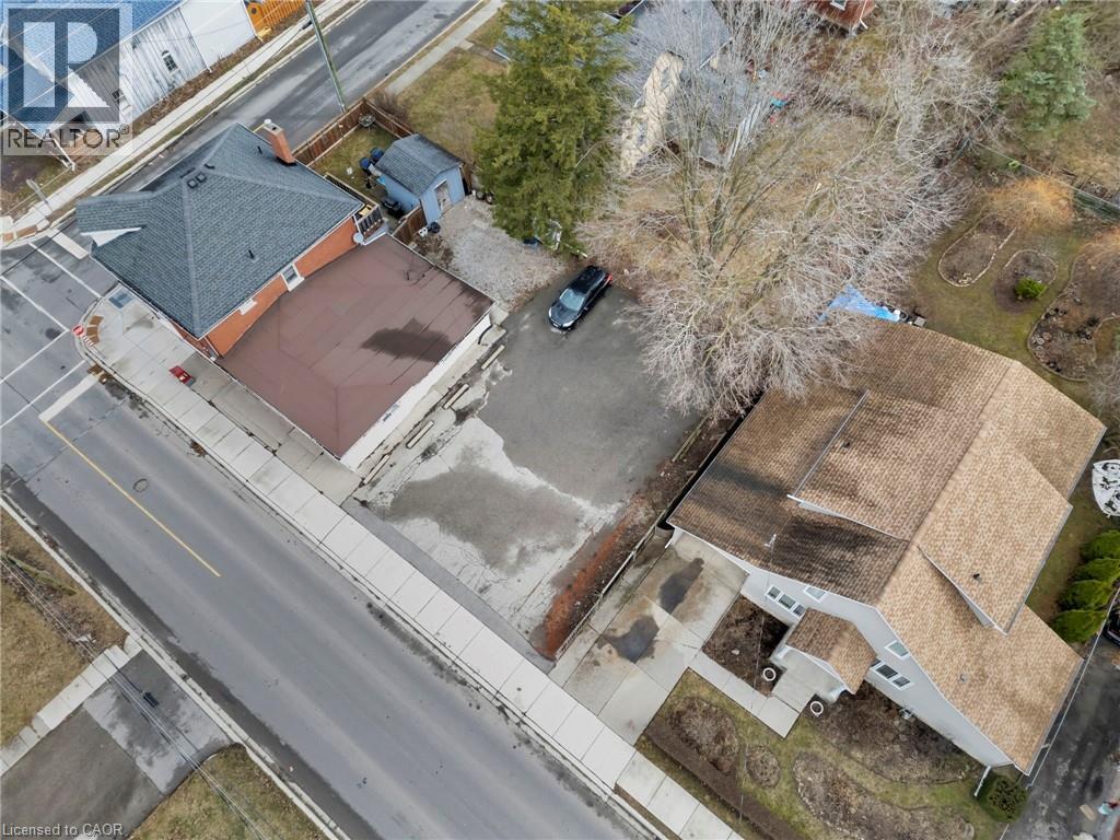 Photo 37 of 63 Elliott Street, Cambridge ON