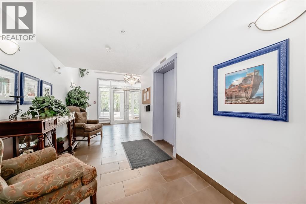 Single Family House for Sale in   Country Village Bay NE Country Hills Village Calgary 