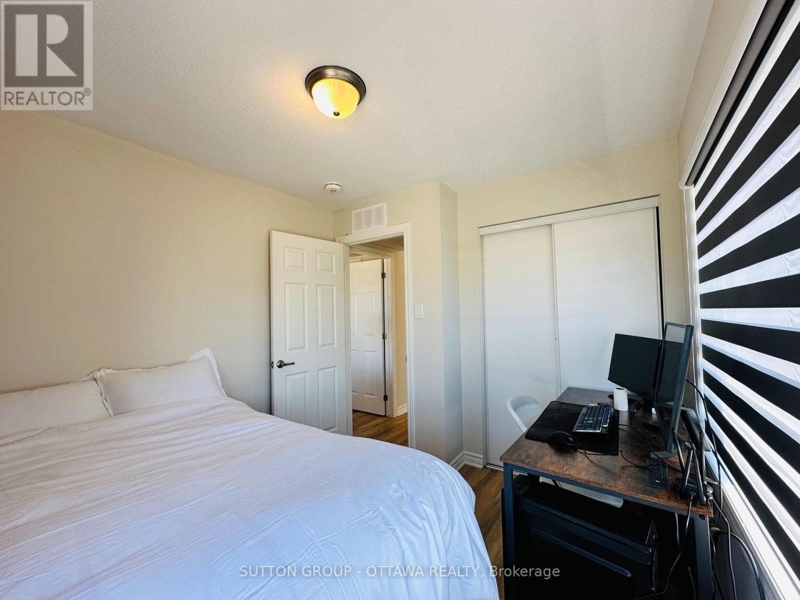 Photo 23 of 826 Mikinak Road, Ottawa ON