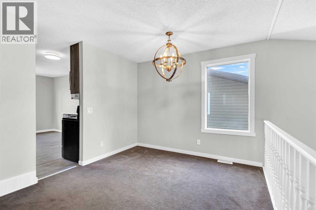 Single Family House 3 Level for Sale in  Shawinigan Drive SW Shawnessy Calgary 