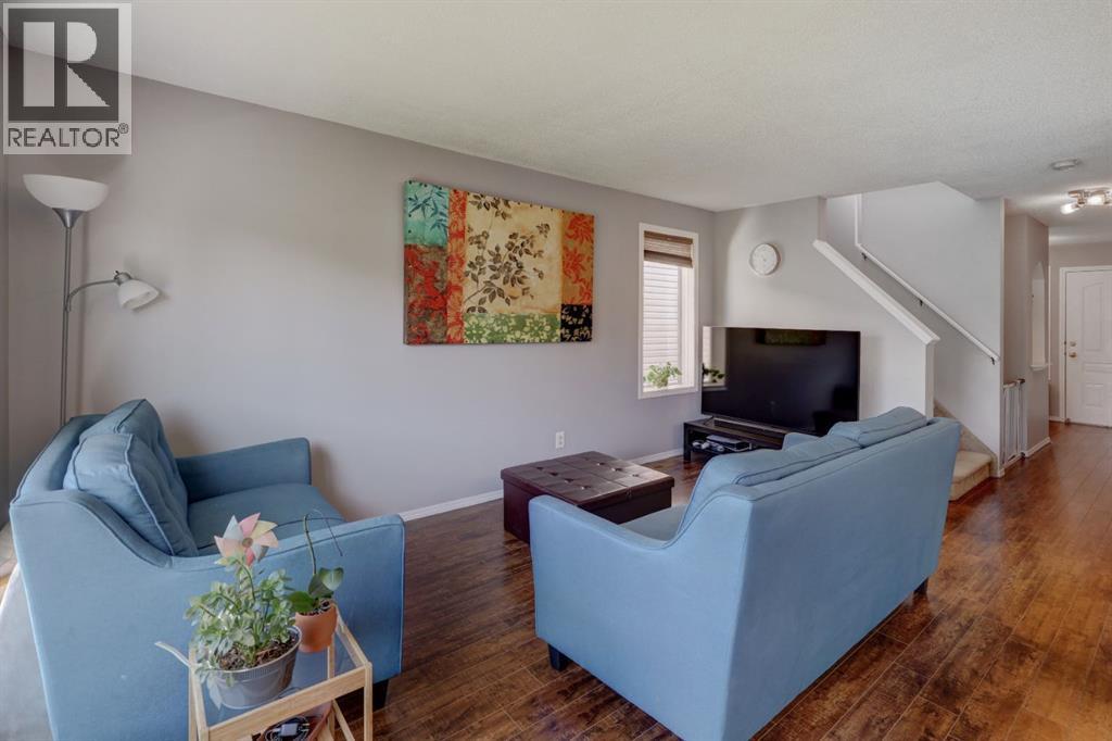 Single Family House for Sale in  Rocky Vista Circle NW Rocky Ridge Calgary 