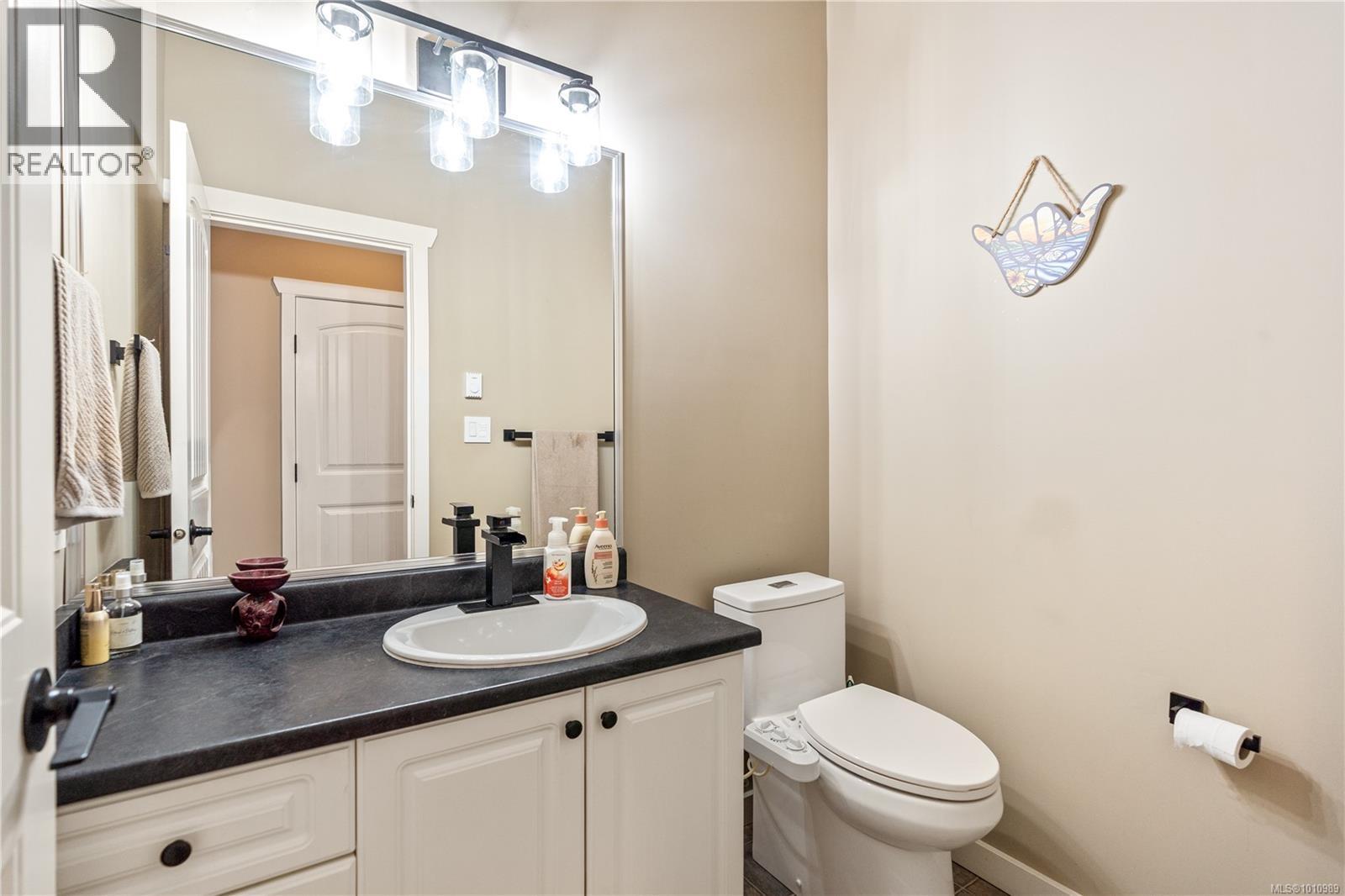 Photo 11 of 114 6838 Grant Rd, Sooke BC