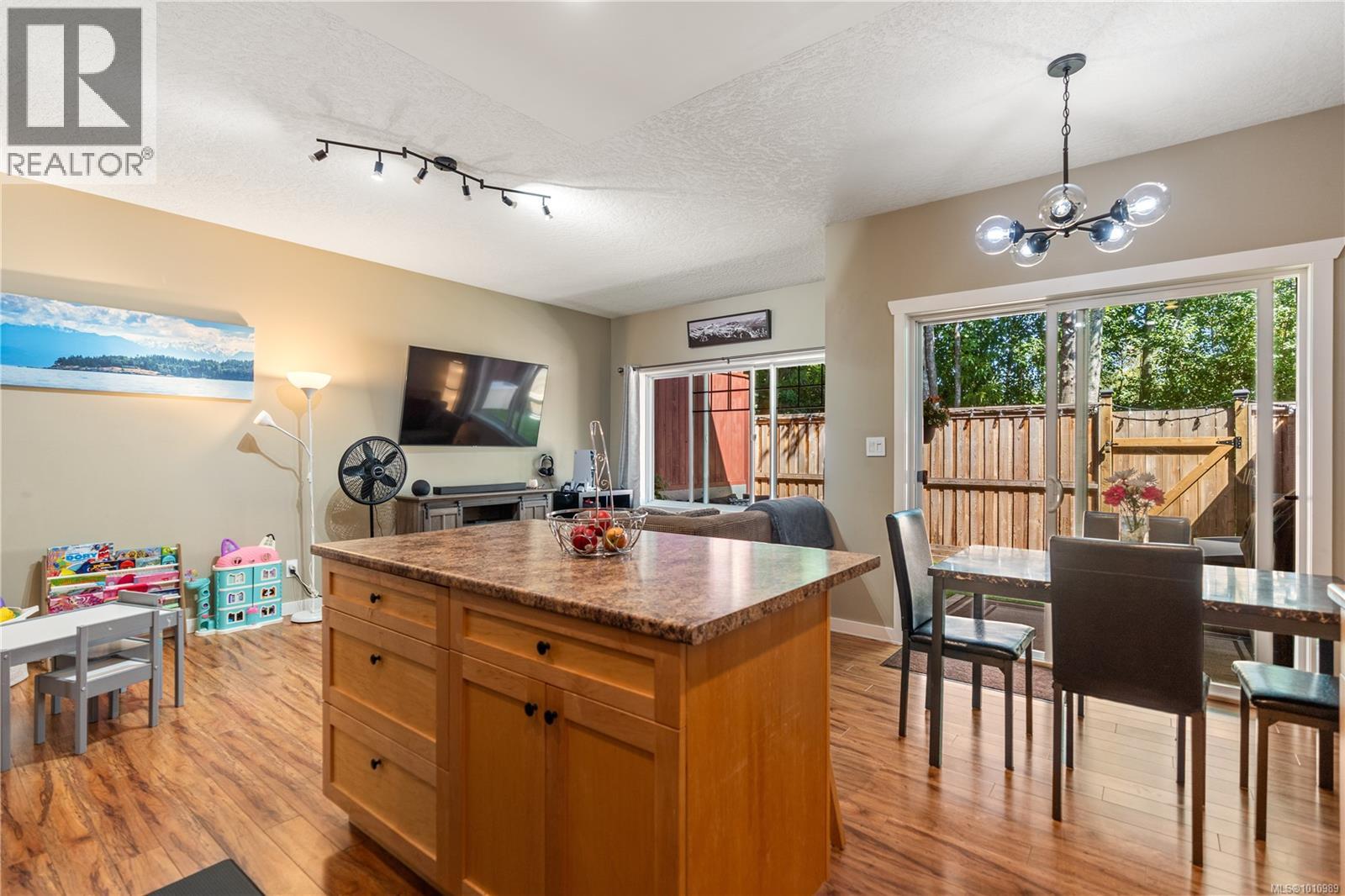 Photo 6 of 114 6838 Grant Rd, Sooke BC