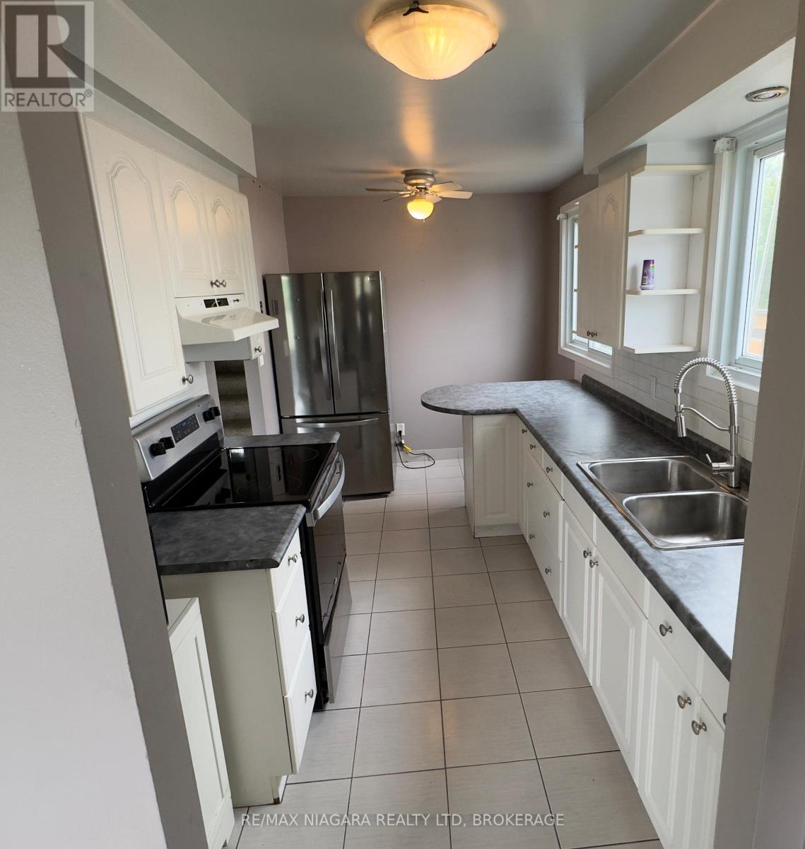 Photo 7 of 97 Tupper Drive, Thorold ON