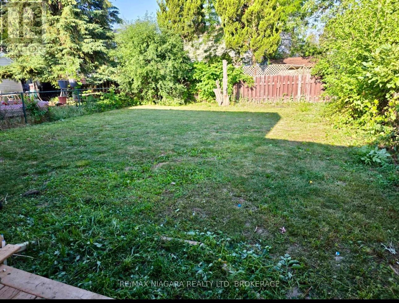 Photo 11 of 97 Tupper Drive, Thorold ON