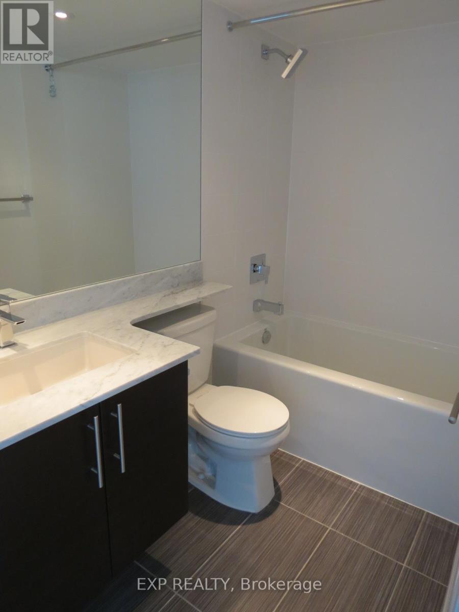 Photo 4 of 724 85 East Liberty Street, Toronto ON