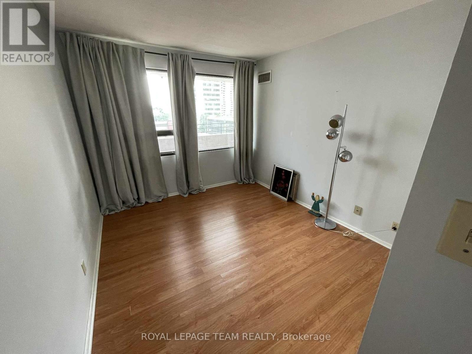 Photo 20 of 602 151 Bay Street, Ottawa ON