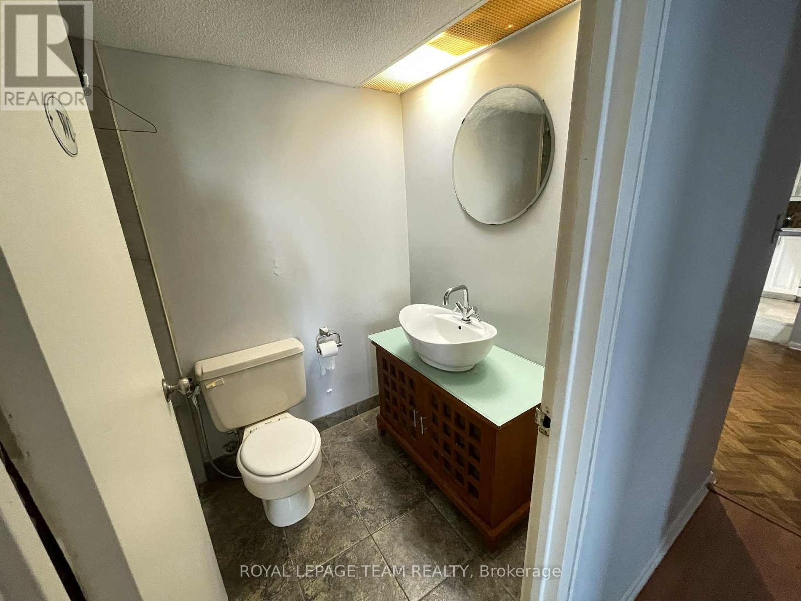 Photo 17 of 602 151 Bay Street, Ottawa ON
