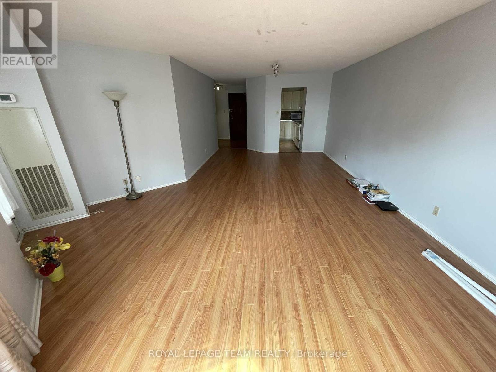 Photo 7 of 602 151 Bay Street, Ottawa ON