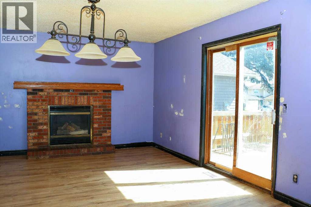 Single Family House for Sale in  Riverbend Drive SE Riverbend Calgary 