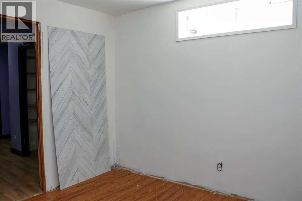 Single Family House for Sale in  Riverbend Drive SE Riverbend Calgary 