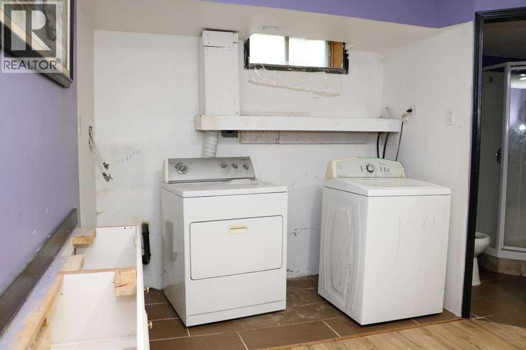 Single Family House for Sale in  Riverbend Drive SE Riverbend Calgary 