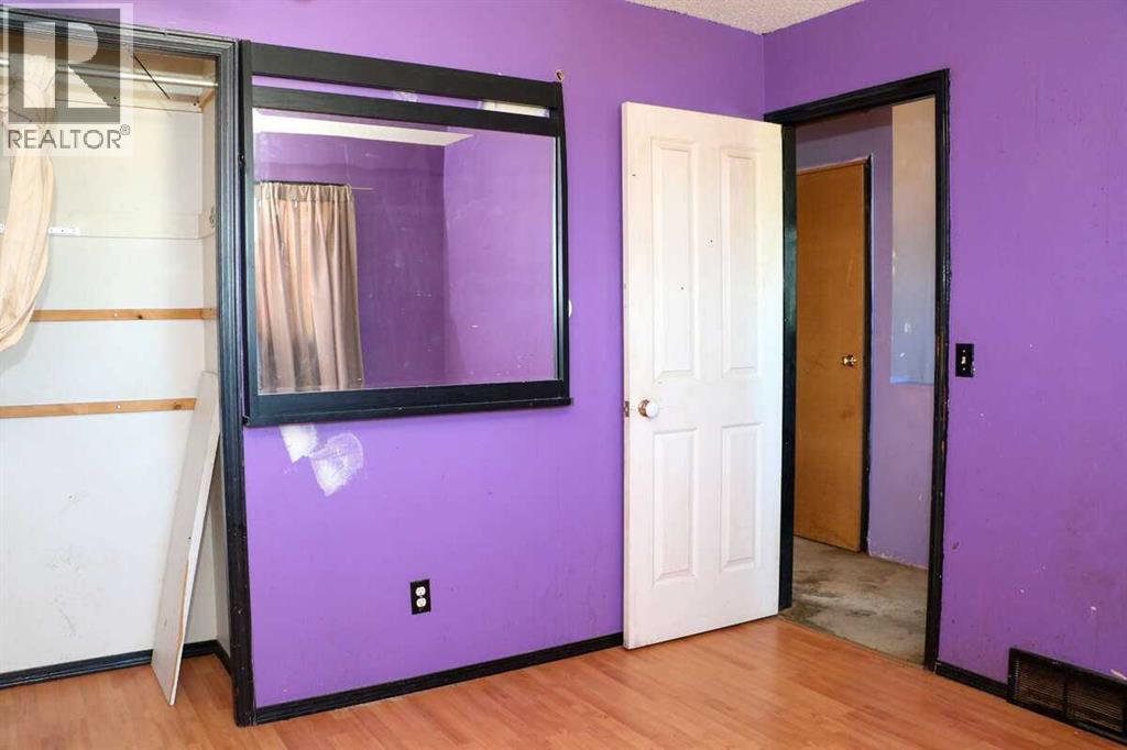 Single Family House for Sale in  Riverbend Drive SE Riverbend Calgary 
