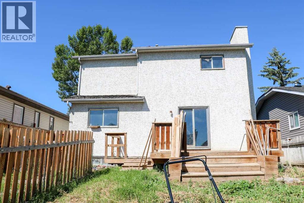 Single Family House for Sale in  Riverbend Drive SE Riverbend Calgary 