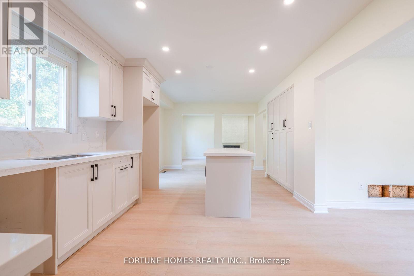 Single Family House for Sale in  NASMITH STREET Brampton (Westgate) 