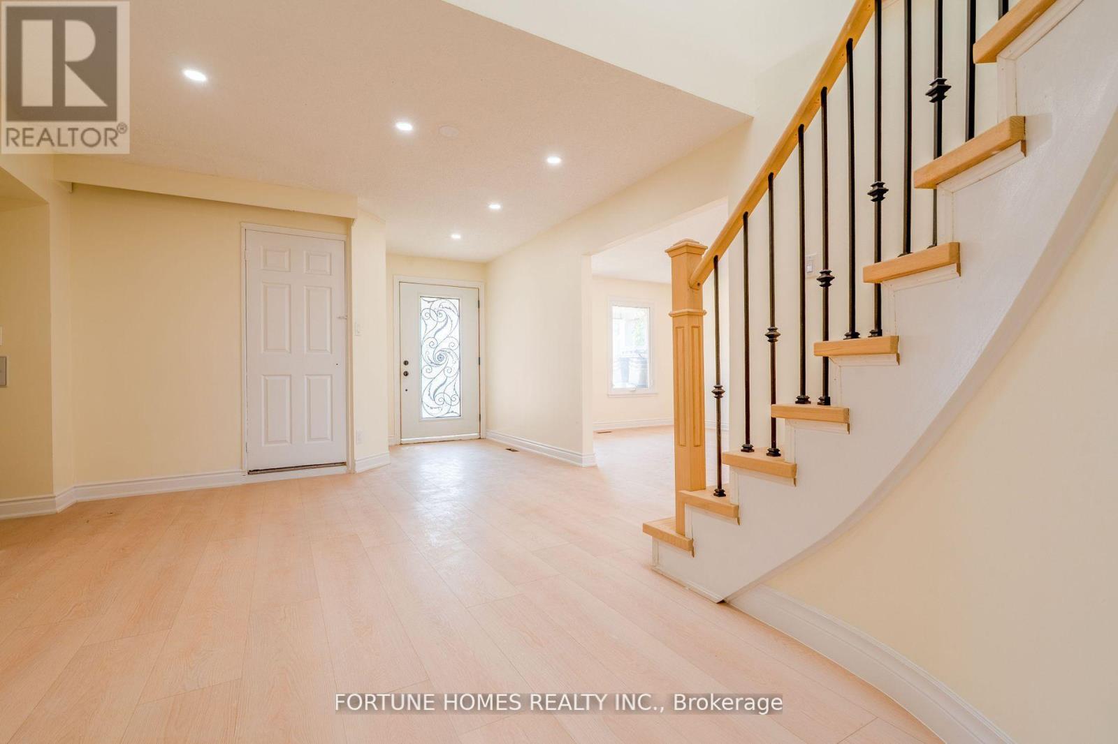 Single Family House for Sale in  NASMITH STREET Brampton (Westgate) 