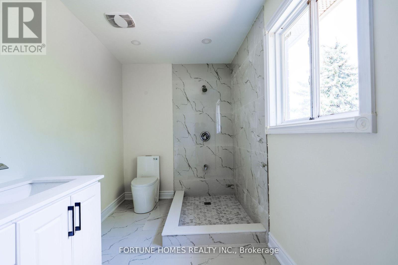 Single Family House for Sale in  NASMITH STREET Brampton (Westgate) 