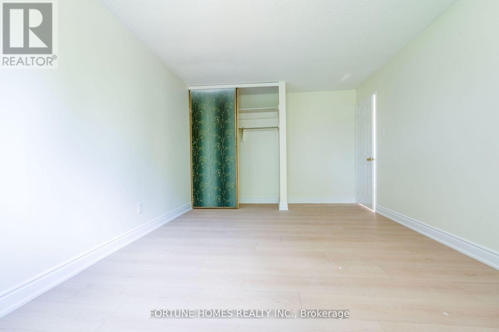 Single Family House for Sale in  NASMITH STREET Brampton (Westgate) 