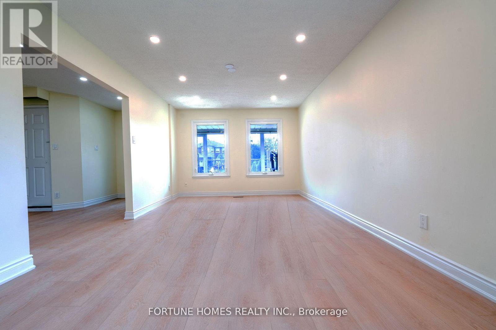Single Family House for Sale in  NASMITH STREET Brampton (Westgate) 