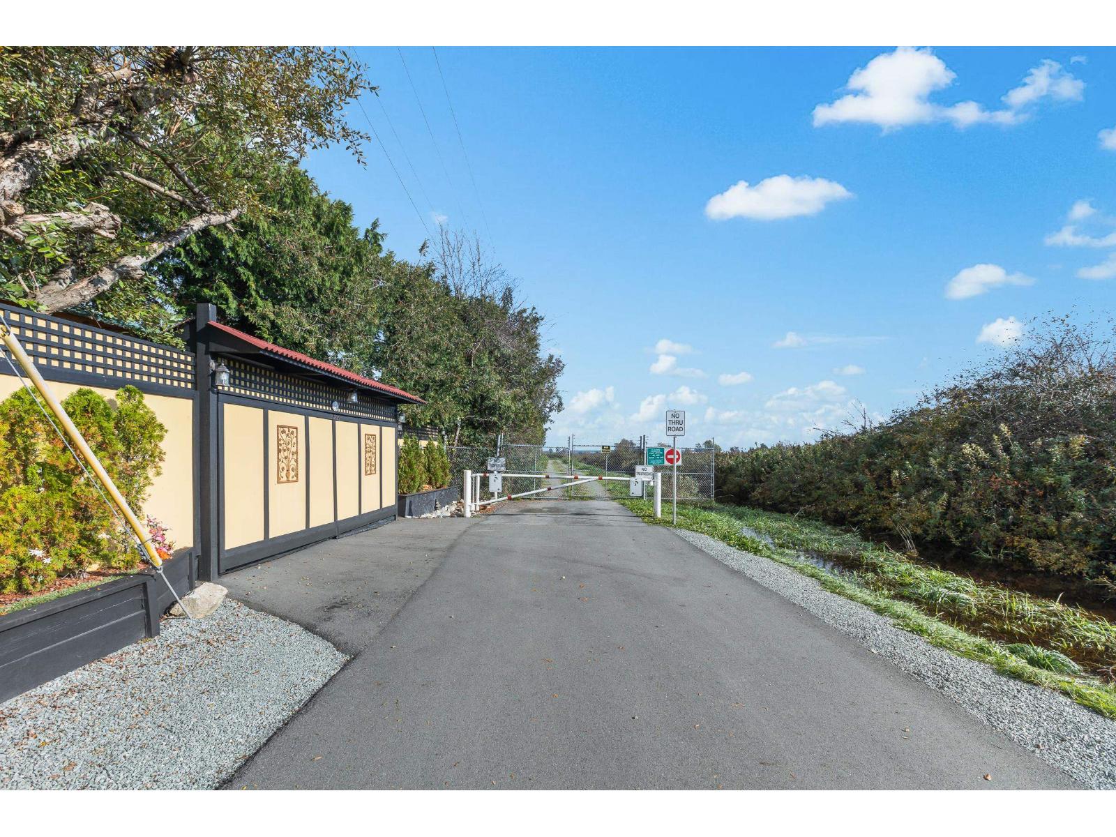 15729 48 AVENUE, Surrey