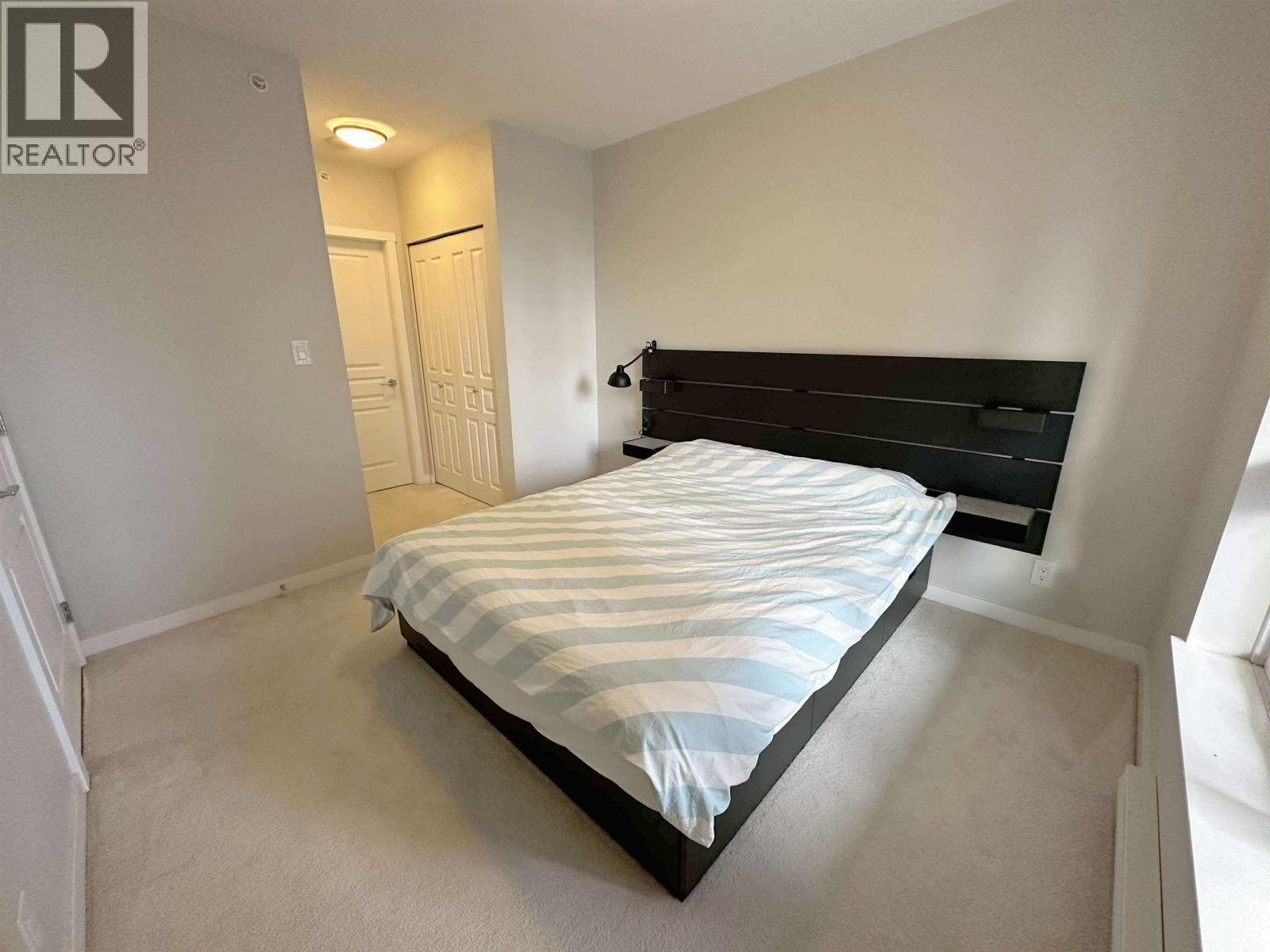 Photo 13 of 606 3093 Windsor Gate, Coquitlam BC