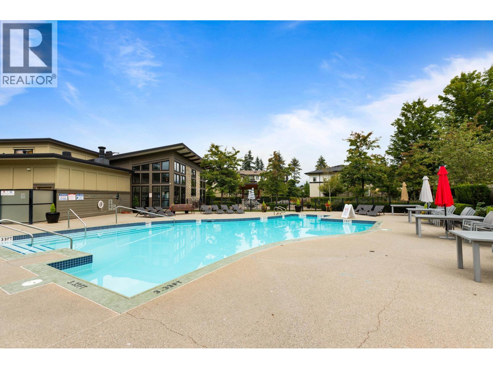 Photo 6 of 606 3093 Windsor Gate, Coquitlam BC
