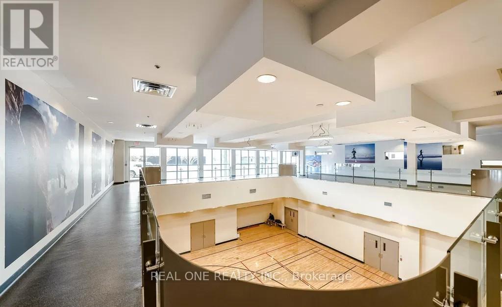 Photo 16 of 405 50 Absolute Avenue, Mississauga ON