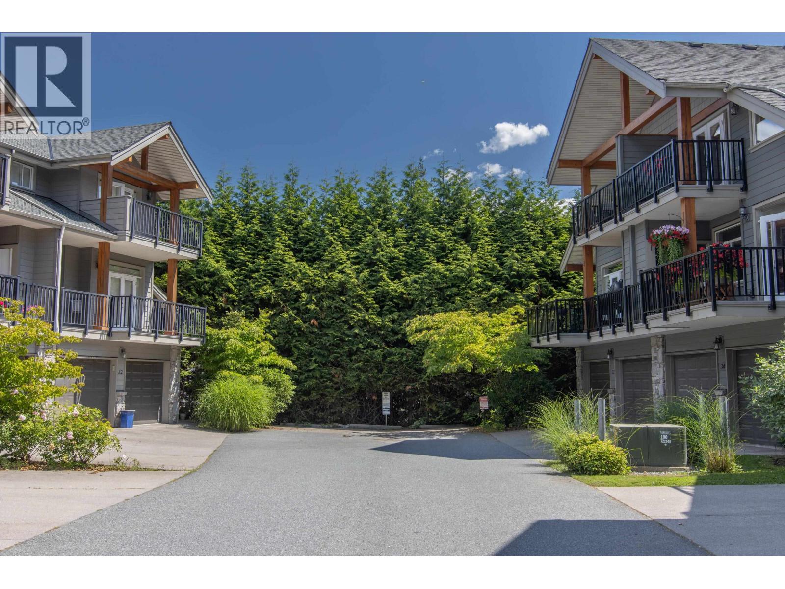 Photo 16 of 34 39758 Government Road, Squamish BC