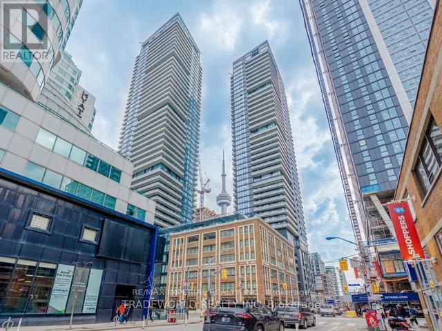 Photo 8 of 3510 125 Blue Jays Way, Toronto ON