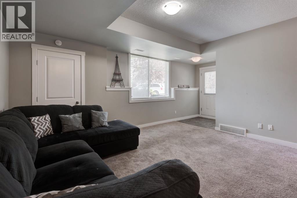Photo 11 of 213 300 Marina Drive, Chestermere AB
