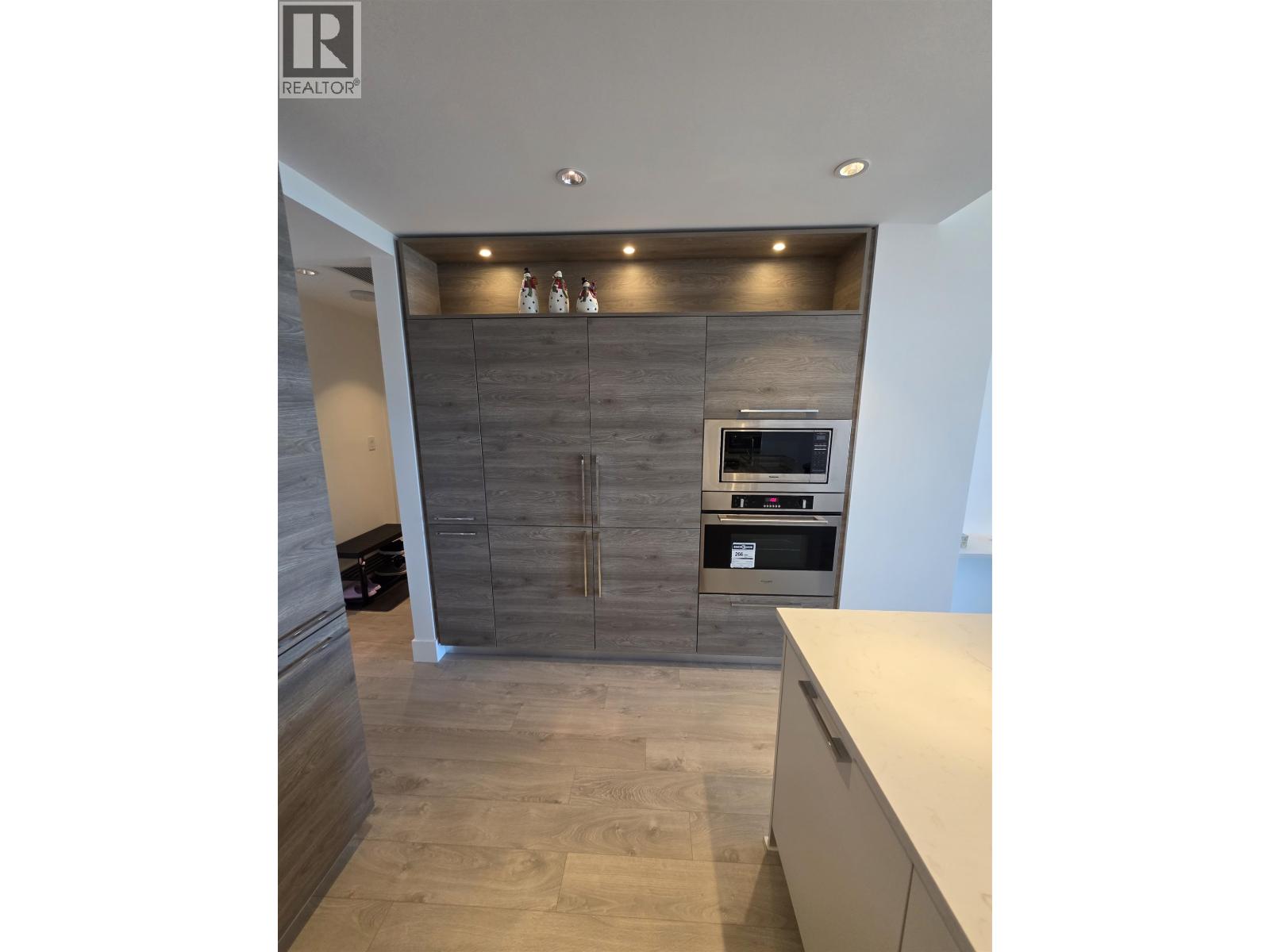 Photo 7 of 1411 7358 Edmonds Street, Burnaby BC