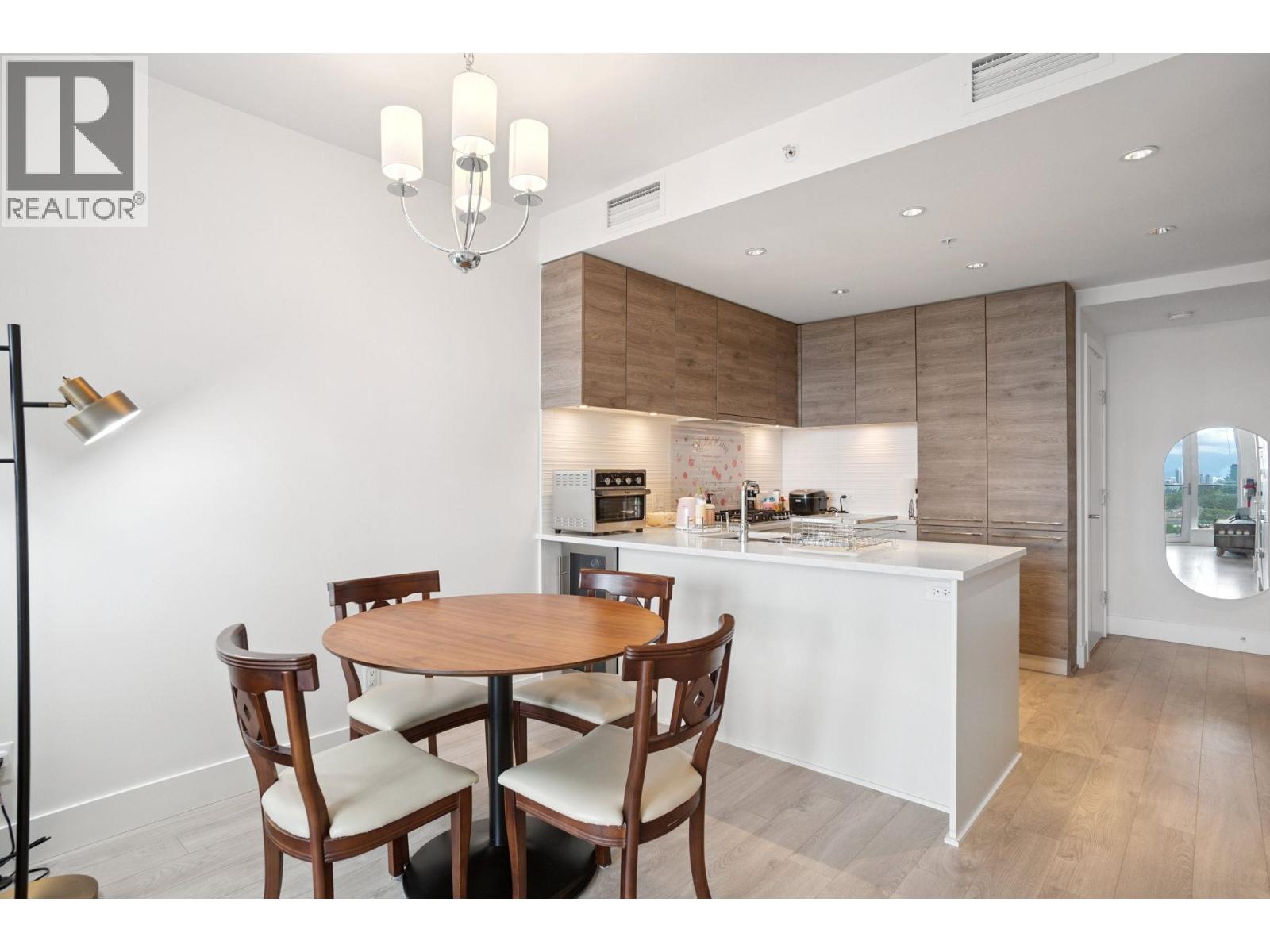 Photo 11 of 1411 7358 Edmonds Street, Burnaby BC