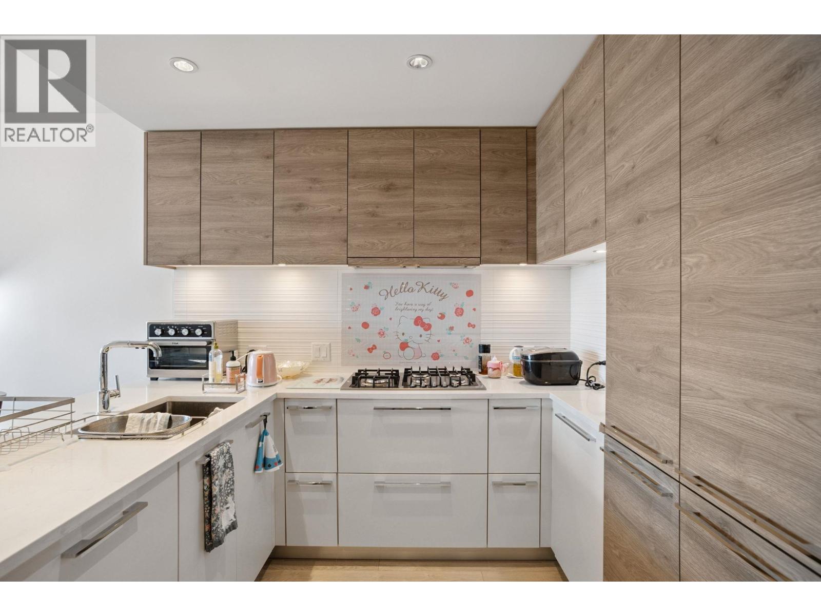 Photo 6 of 1411 7358 Edmonds Street, Burnaby BC