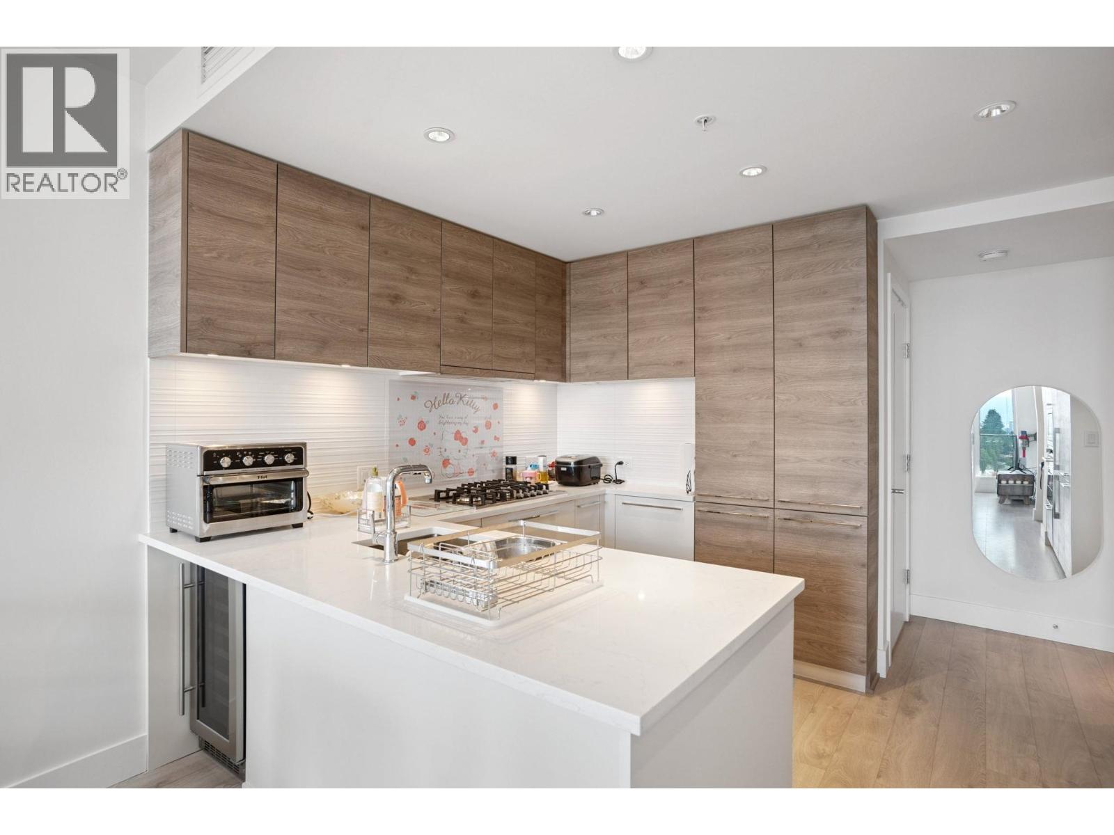 Photo 3 of 1411 7358 Edmonds Street, Burnaby BC