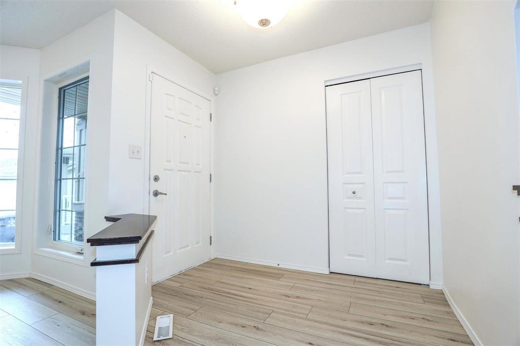 Photo 15 of 12 250 Amber Trail, Winnipeg MB